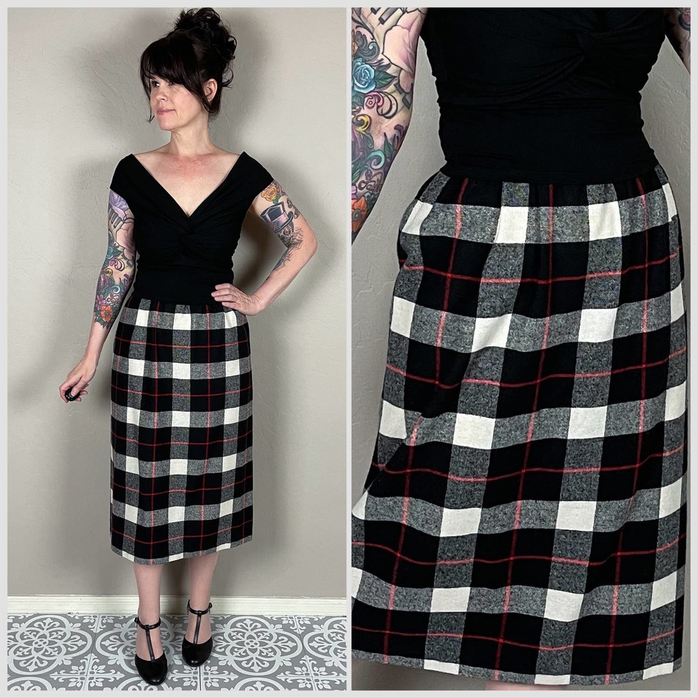 Vintage 1970s Tartan Plaid Wool Blend High Waisted Midi Skirt